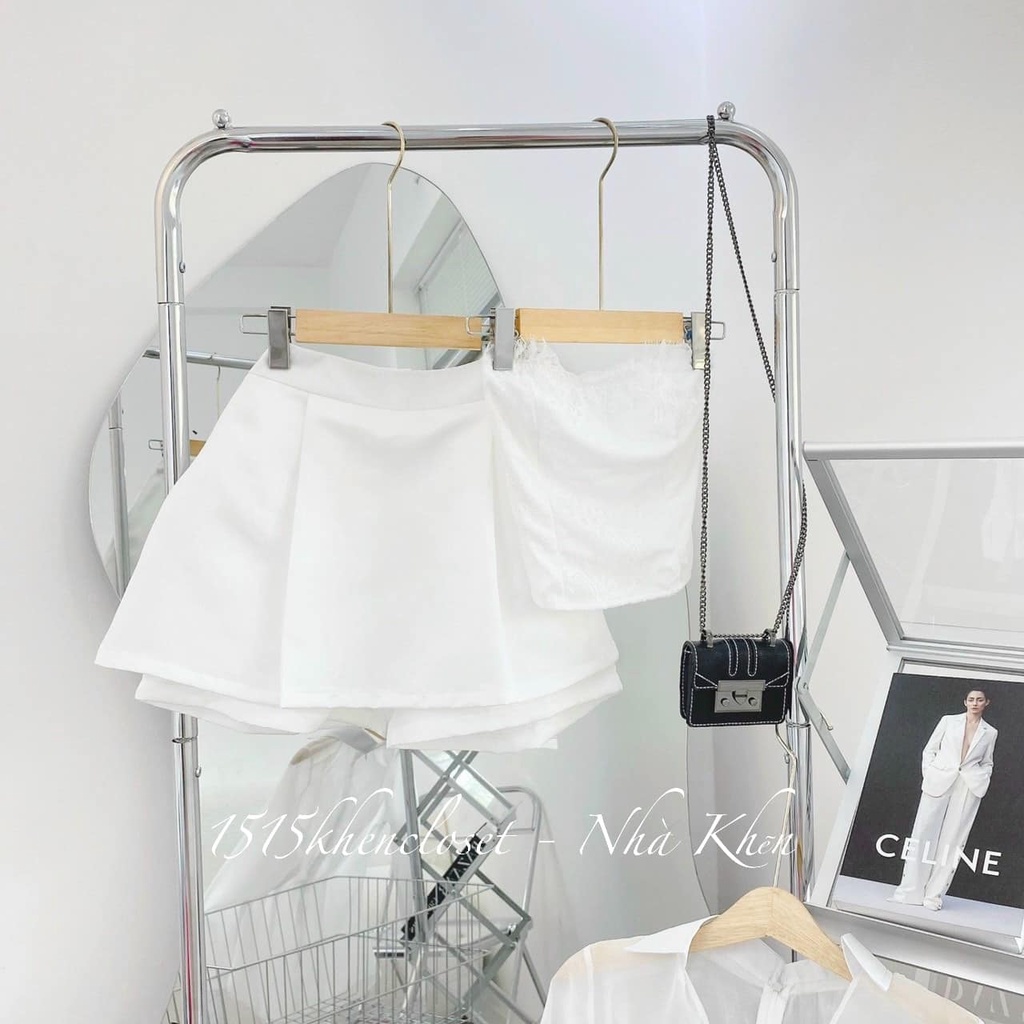 Set áo xoắn eo tay dài + crop trắng + quần short váy