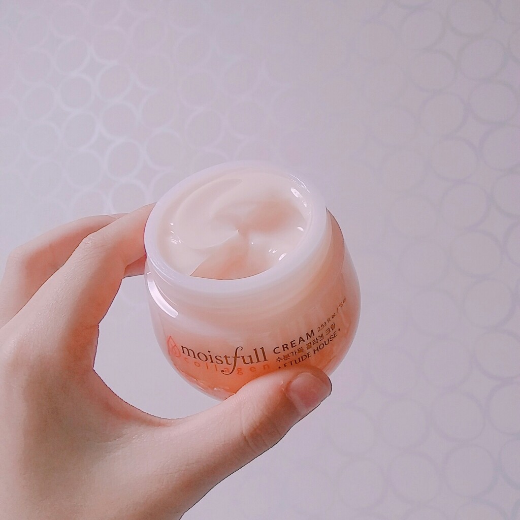 🍓Đủ Bill 🍓Kem  dưỡng trắng,căng bóng Moistfull Collagen Cream dưỡng trắng ,căng bóng,trẻ hóa da