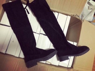 Boot đùi của nữ