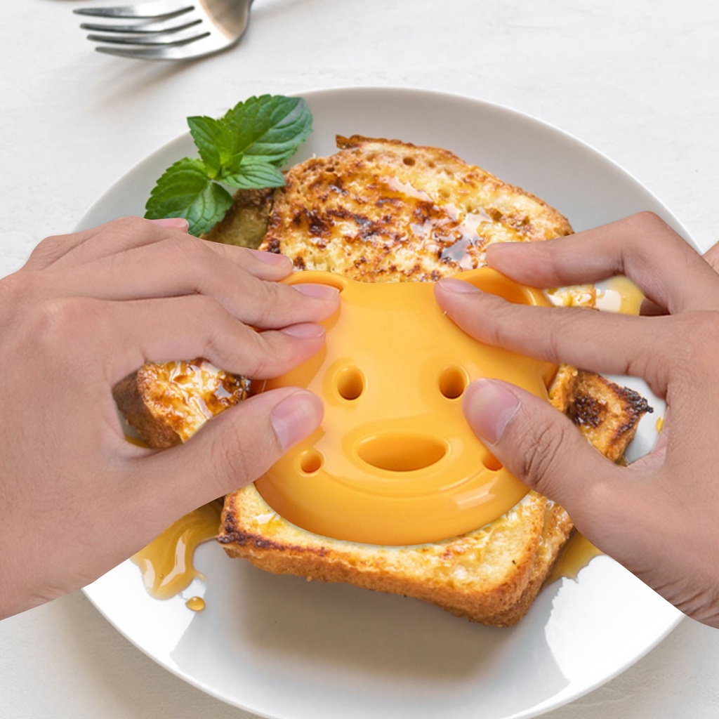 Khuôn Làm Bánh Sandwich Hình Gấu Sáng Tạo