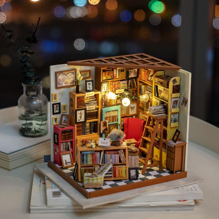 Mô hình gỗ 3D Lắp ráp Nhà DIY Doll House Robotime Sam's Study DG102