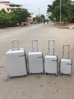 Vali nhựa moncas size 18