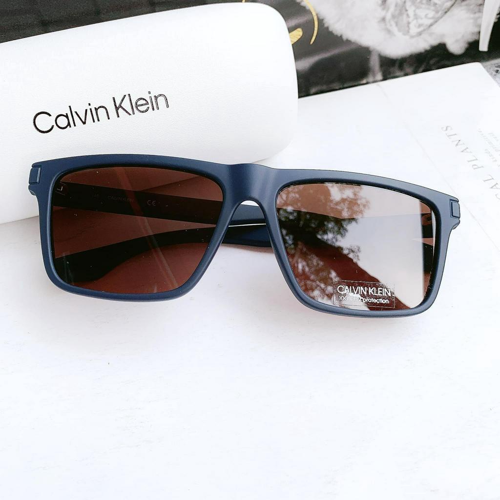 Kính mát chính hãng Calvin Klein CK20521S-410 rất cá tính phù hợp cho cả nam lần nữ