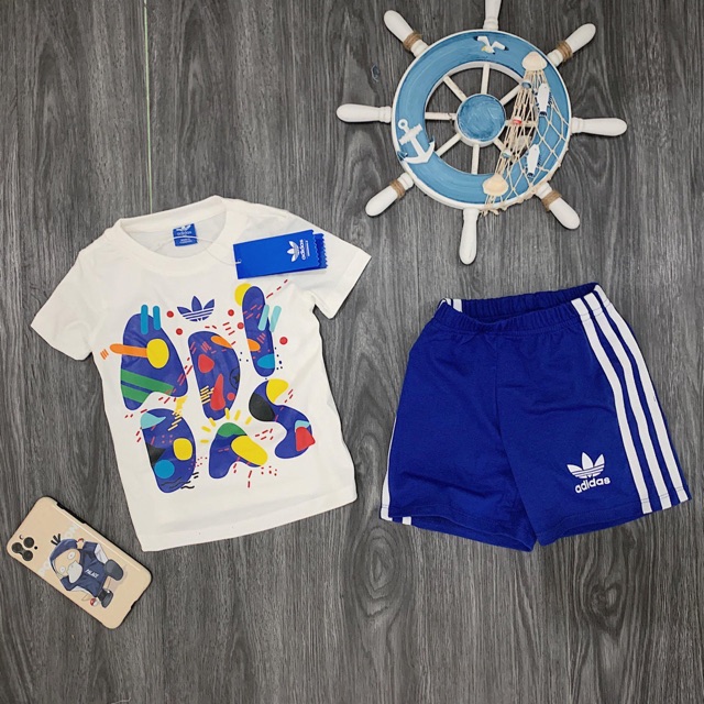 Bộ adidass vẩy sơn cho bé yêu từ 8-22kg