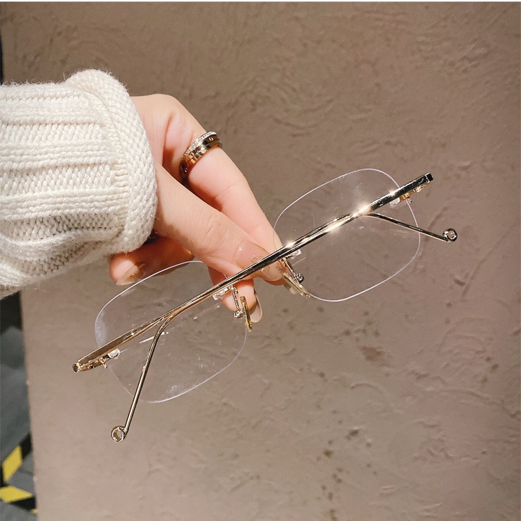 Mắt Kính Chống Bức Xạ Và Ánh Sáng Xanh Dành Cho Nam Và Nữ