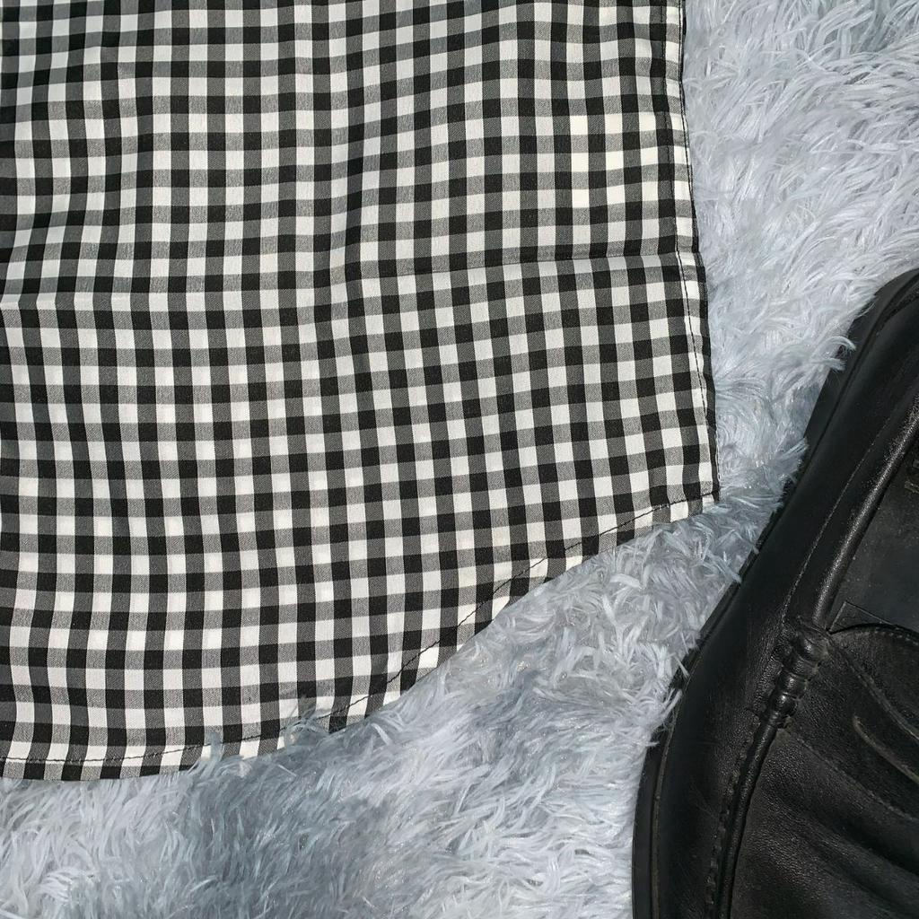 Áo Sơ Mi Nam Ngắn Tay Công Sở, Chất Vải Lanh Thoáng Mát Hoạ Tiết Caro Đen Trắng Sọc To