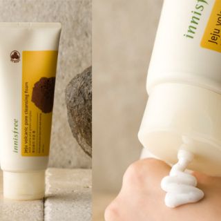 Sữa rửa mặt tro núi lửa Innisfree