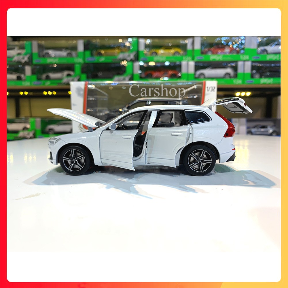 Mô hình xe Volvo XC60 tỉ lệ 1:32 hãng JACKIEKIM