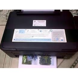 Thân máy in màu Epson L350 L358 L360 cũ bạn nên thay khi mà đầu in còn đẹp cơ kéo lỗi thân máy kém