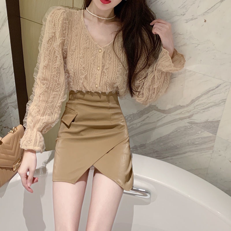 Áo sơ mi voan tay dài dáng rộng cổ chữ V phối ren nữ tính phong cách Retro