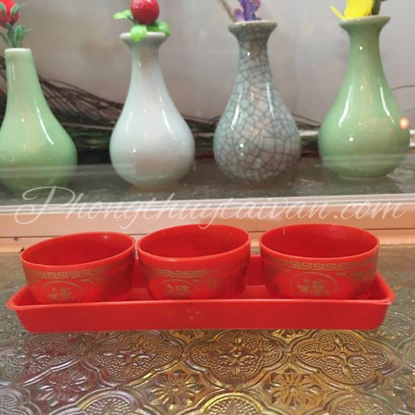 Bộ chum ly khay nhựa cúng bàn thờ 3,5 chum2 mẫu