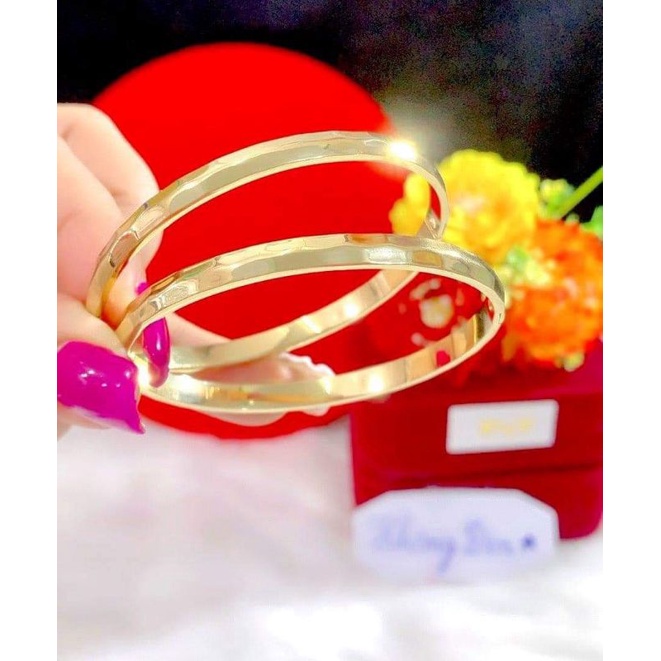 Vòng trơn chạm titan mang không đen. HÀNH FREESIZE