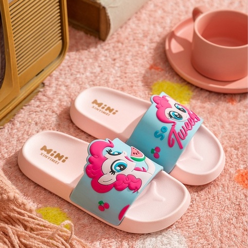 Dép lê bé gái Little Pony, dép quai ngang ngựa Pony tình bạn diệu kỳ cho bé gái 5-8 tuổi Tula Store