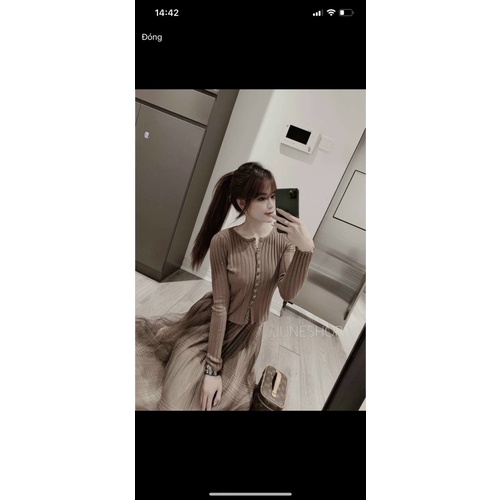 Áo len tăm cúc bọc khuy gỗ tôn dáng | BigBuy360 - bigbuy360.vn