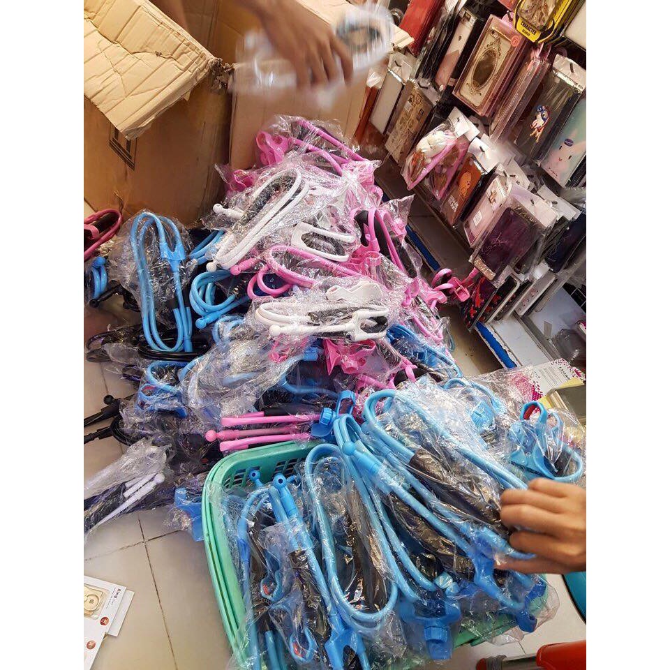 Kẹp điện thoại có dây quàng | BigBuy360 - bigbuy360.vn