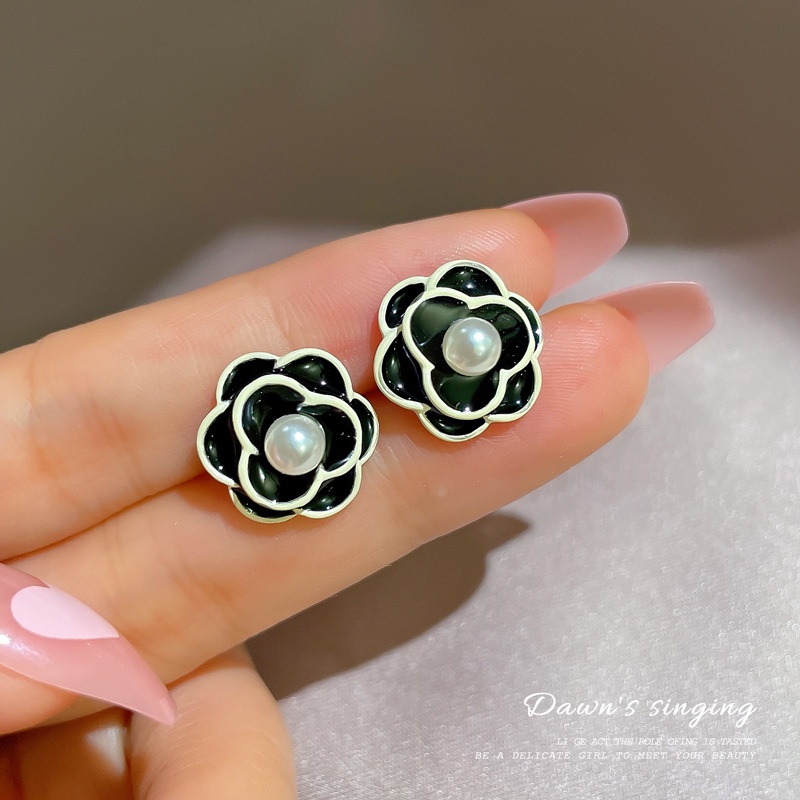 Bông Tai Mạ Bạc 925 Hình Hoa Trà Đính Ngọc Trai Phong Cách Retro