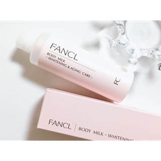Sữa dưỡng thể giúp da trắng sáng Fancl