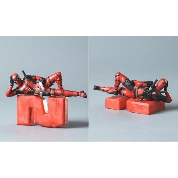 Mô hình nhân vật phim Deadpool mini dành cho trang trí bàn làm việc