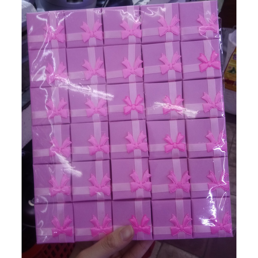 30 hộp hồng/đỏ ép nơ giá sỉ