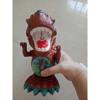 ĐÈN LỒNG KHUNG LONG PHUN NƯỚC ĐƯỢC