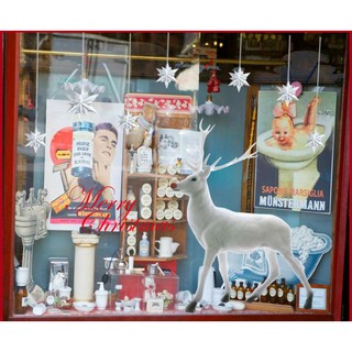 DECAL TRANG TRÍ NOEL HƯƠU TRẮNG CÙNG RÈM TRANG TRÍ NHÀ THỜ