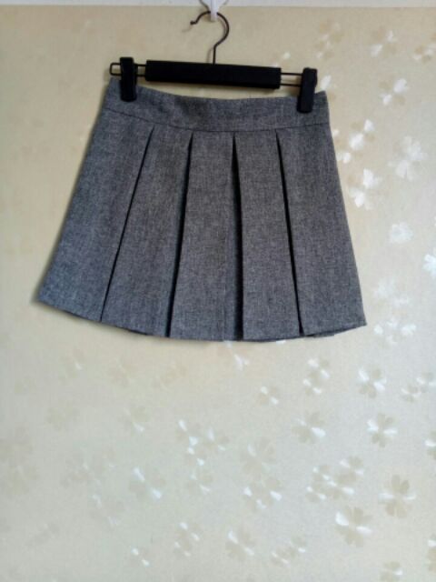 CÒN SIZE S THÔI 🙁 _ CHÂN VÁY XẾP LY | BigBuy360 - bigbuy360.vn