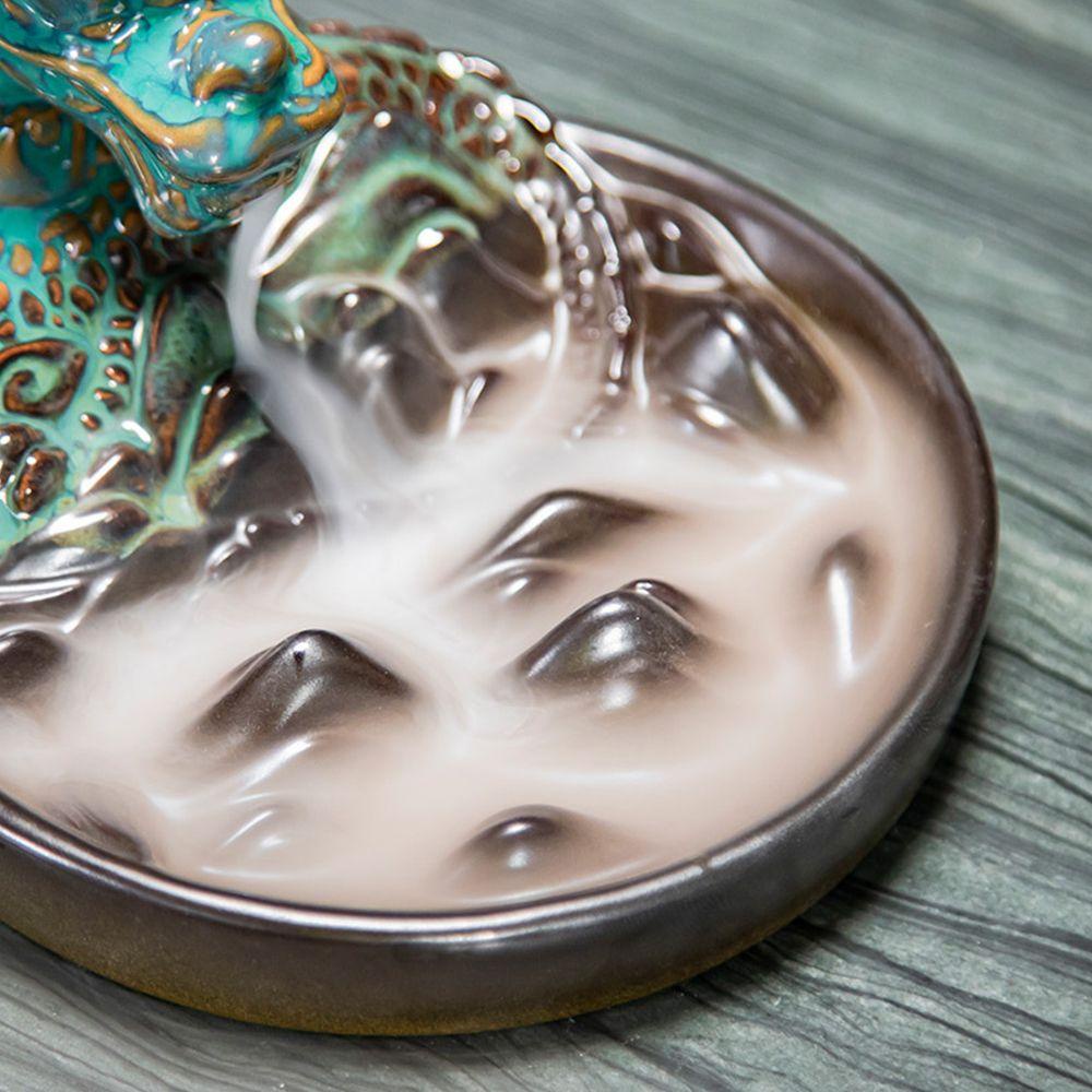 Thác Khói Trầm Hương Bằng Sứ Thủ Công Tinh Xảo Có Giá Đỡ