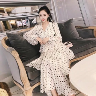 Váy tầng chấm bi Hot hit