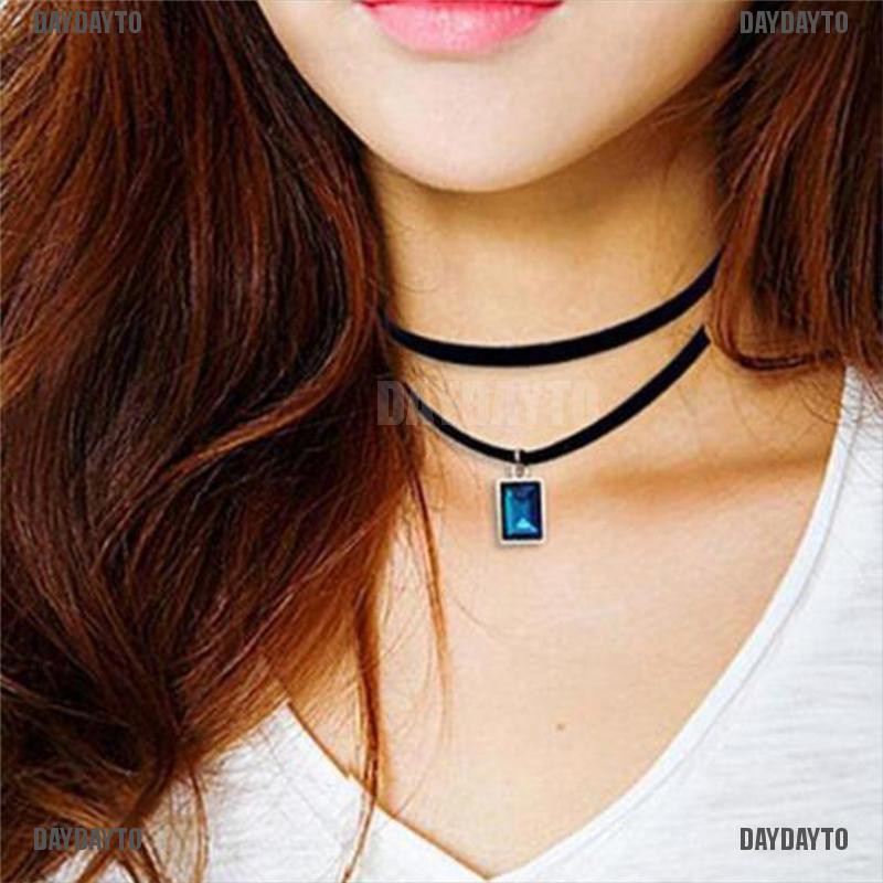 Vòng choker phong cách gothic retro bằng vải nhung màu đen mặt đính đá pha lê [DAYDAYTO]