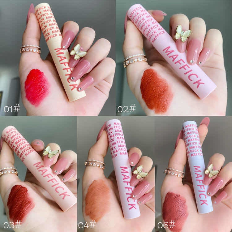 Son Môi Màu Nhung Lì Xinh Xắn Maistok