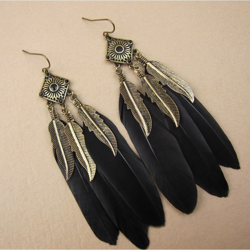 Khuyên Tai Dáng Dài Đính Lông Vũ Vintage