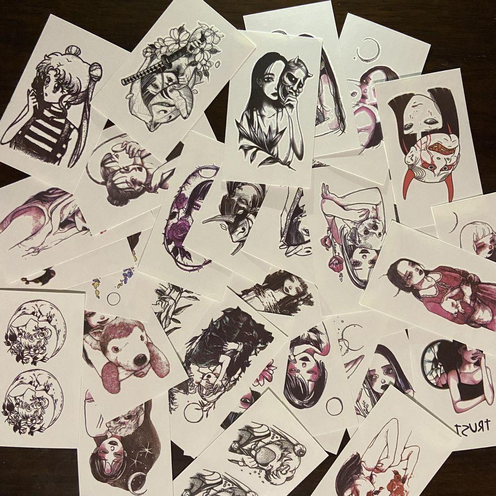 Set 30 Hình Xăm Dán Tạm Thời Họa Tiết Hoạt Hình Chống Nước Màu Đen Phong Cách Nhật Bản Cho Nữ