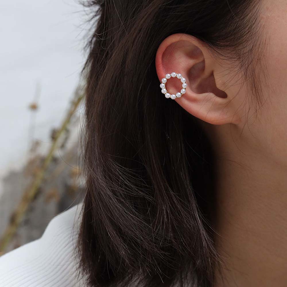 NEEDWAY Wild Girls Round Women Pearl Earrings