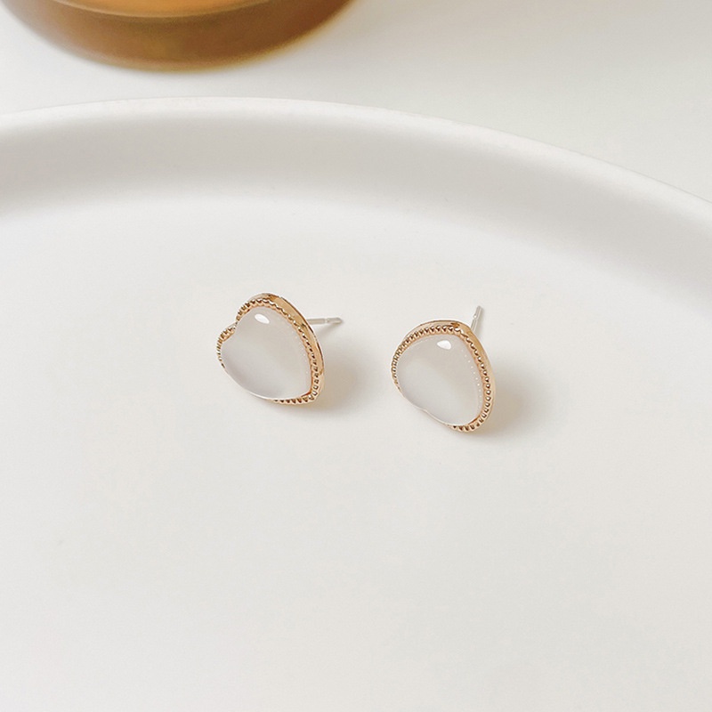 Bông Tai Hình Trái Tim Đính Đá Opal Sang Trọng Cho Nữ