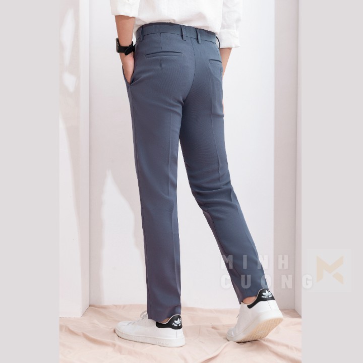 Quần tây đen nam đẹp dáng ôm côn, chất vải tuyết mưa dầy dặn, co giãn 4 chiều | BigBuy360 - bigbuy360.vn