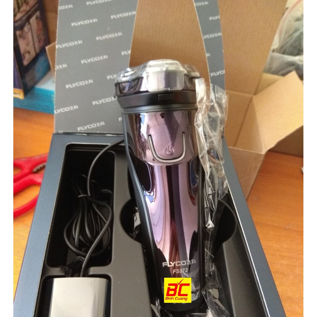 Máy Cạo Râu Flyco Fs 372 cao cấp