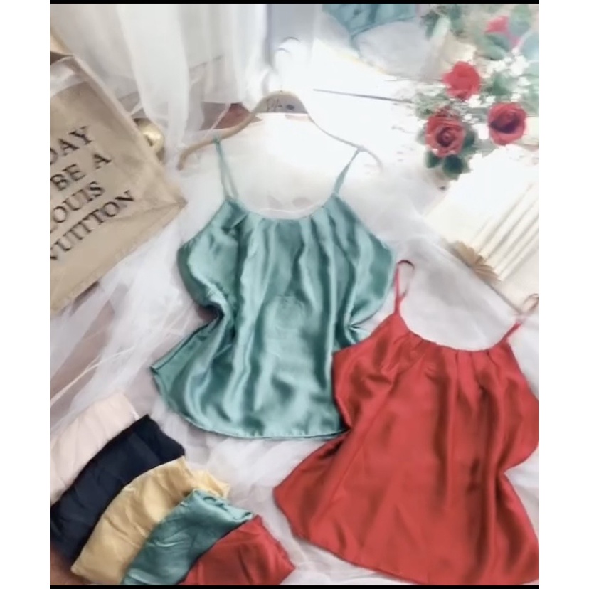 ĐỒ Ngủ Bộ Đùi 2 dây mặc nhà [ảnh+video thật]satin mềm mịn mát