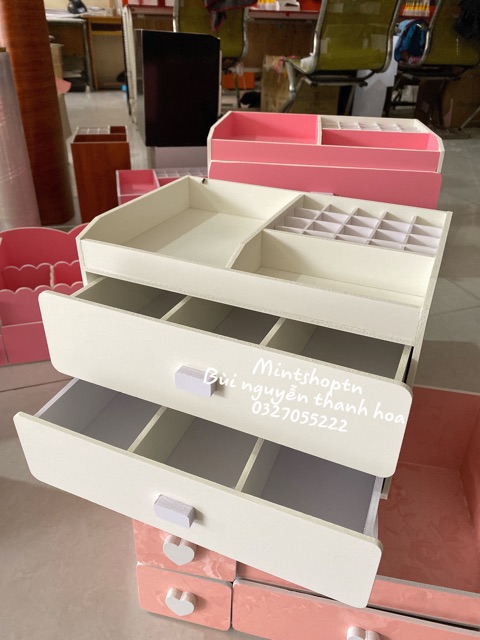 Tủ đựng mỹ phẩm 3 tầng trắng 30cm