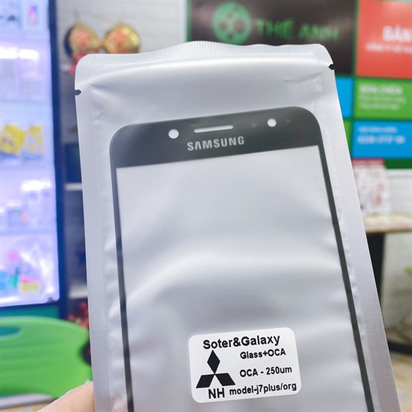 Kính ép OCA Samsung J7 Plus C710