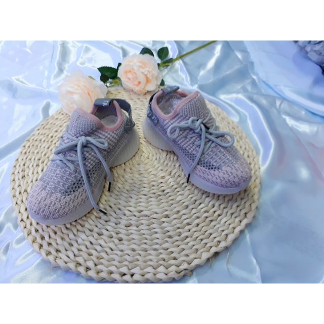 #Giầy thể thao trẻ em từ 2_8 tuổi