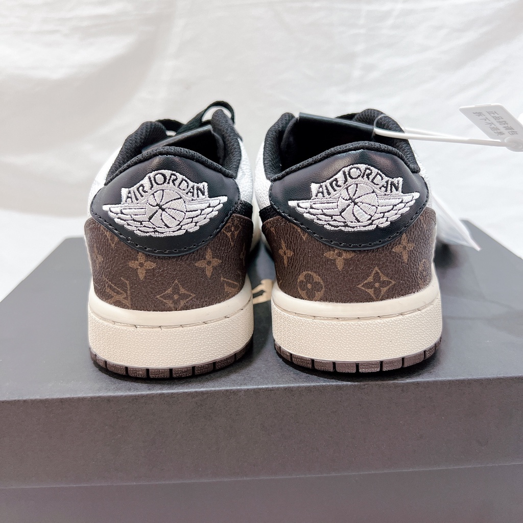 Giày Thể Thao Nam Nữ Ngô Thắng JD Thấp Travis Nâu Đen Trắng