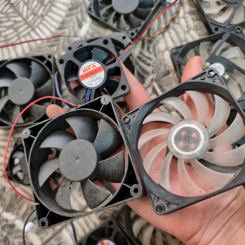 Fan quạt tản nhiệt 5v kích thước các loại