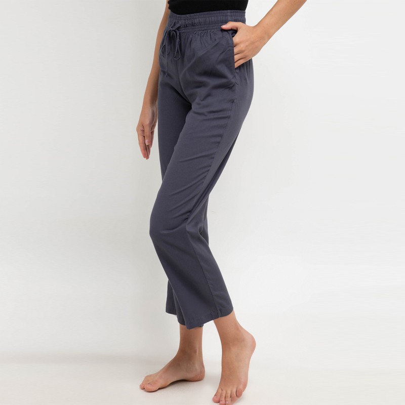 Quần Dài Màu Xám Đậm Năng Động Thời Trang