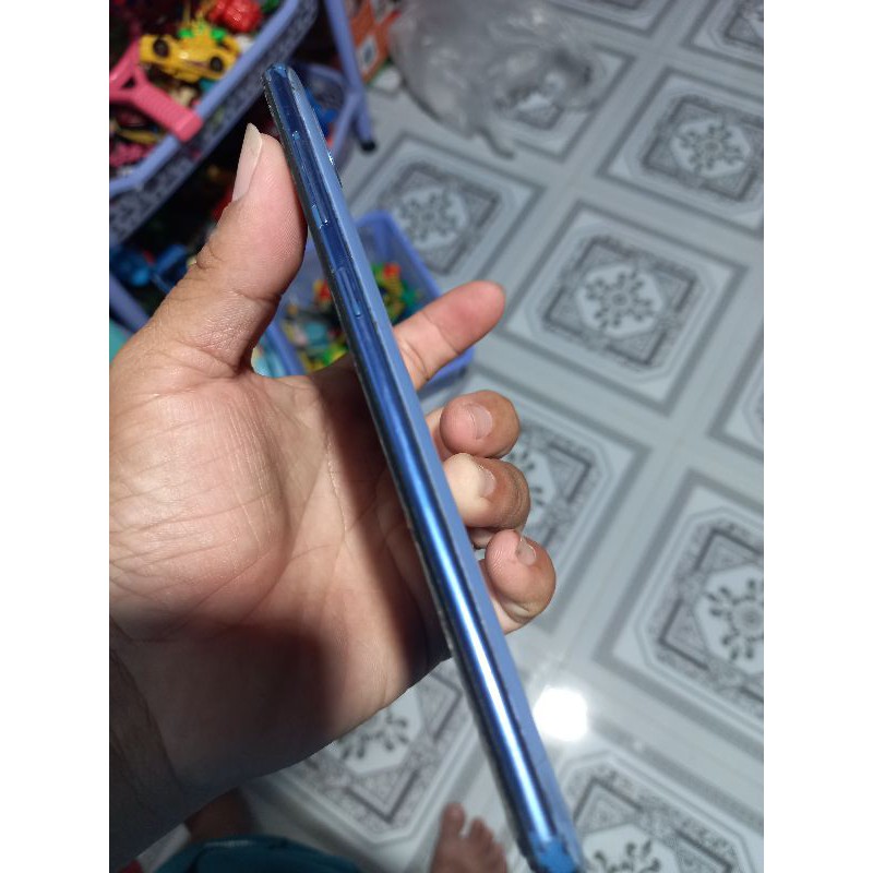 Xác Samsung Galaxy A30 hư màn hình