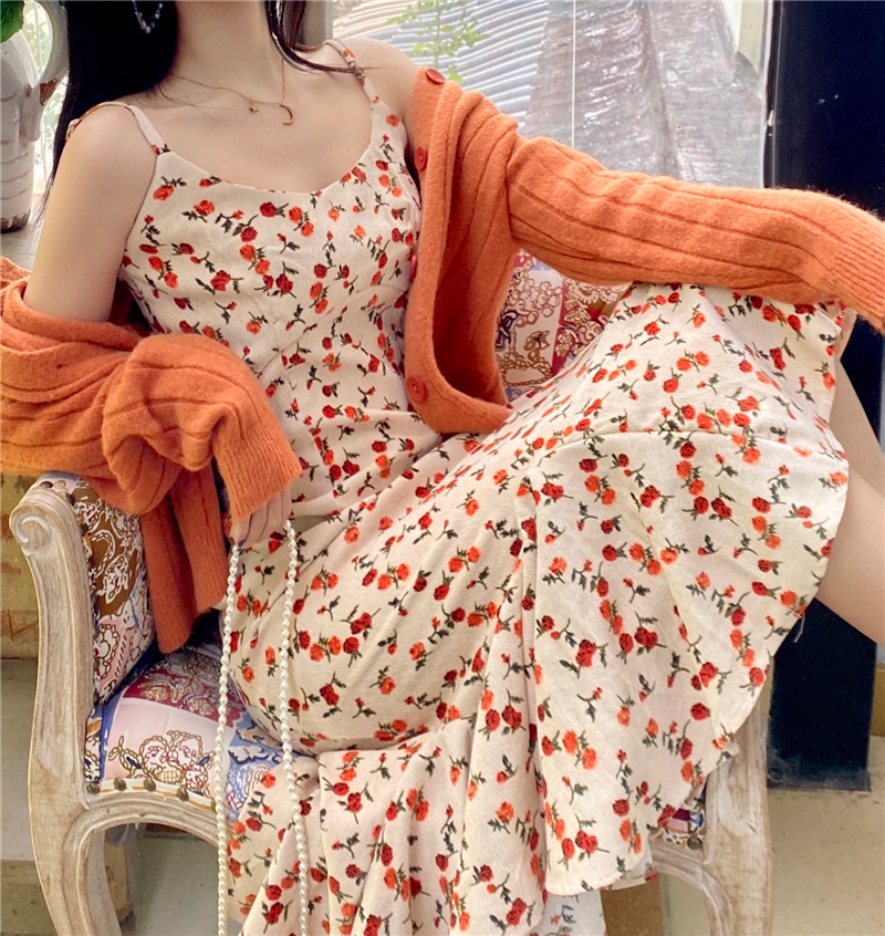 Váy hoa nhí dáng dài 2 dây 2022, Váy nữ đẹp đầm dáng xòe kết hợp áo cardigan len