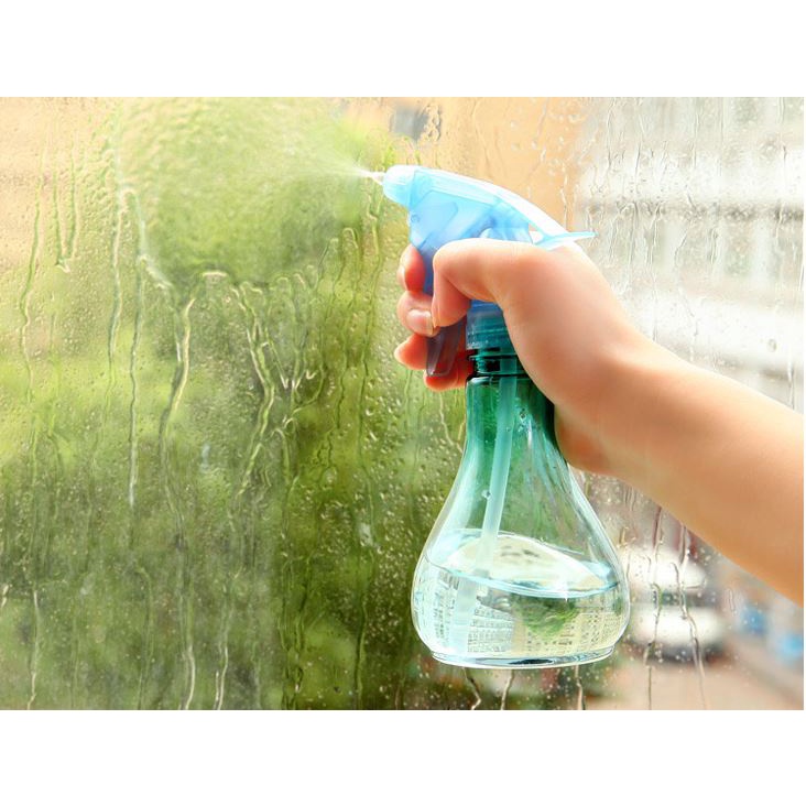 Bình xịt tưới cây