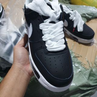 CÓ SẴN Giày sneaker đen hoa cúc mới