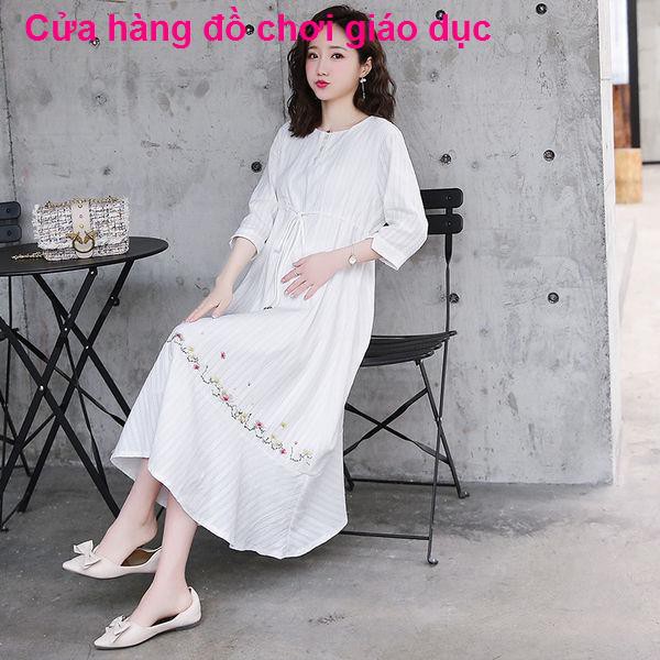 SHOP XINH Phụ nữ 2021 Mùa xuân và hè mang thai mới Đầm phiên bản Hàn Quốc của nới lỏng tay áo ngắn thêu bà bầu