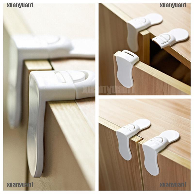 1 Khóa Cửa Tủ An Toàn Cho Bé