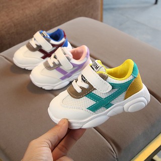 Giày sneaker thể thao cho bé trai